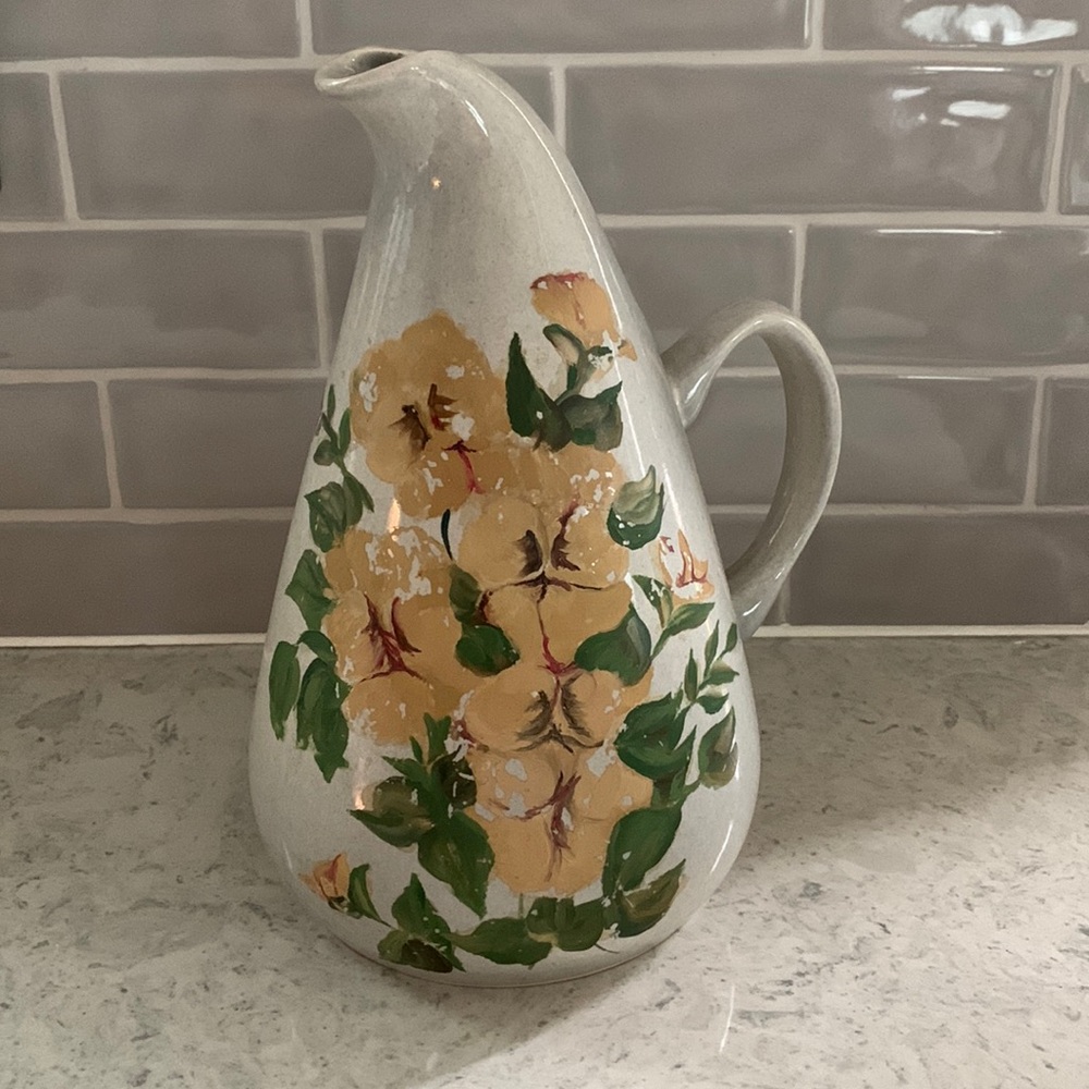 Russel Wright Steubenville Pottery Granite Gray w/ yellow flowers Pitcher
